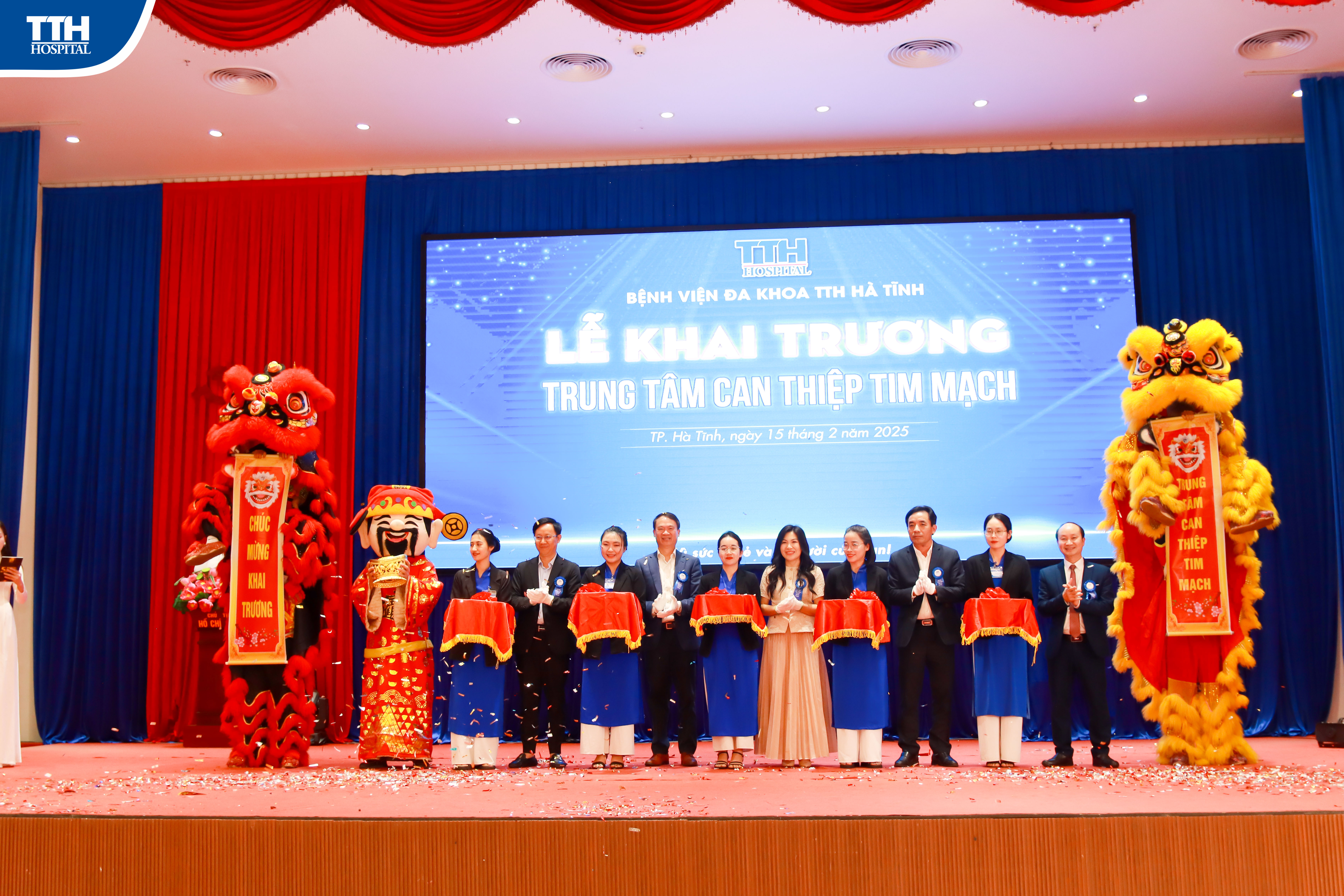 KHAI TRƯƠNG TRUNG TÂM CAN THIỆP TIM MẠCH, BVĐK TTH HÀ TĨNH