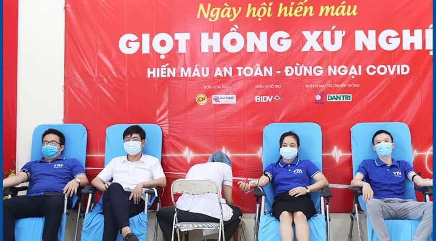 GẦN 100 CÁN BỘ CÔNG TY TTH GROUP HIẾN MÁU VÌ CỘNG ĐỒNG