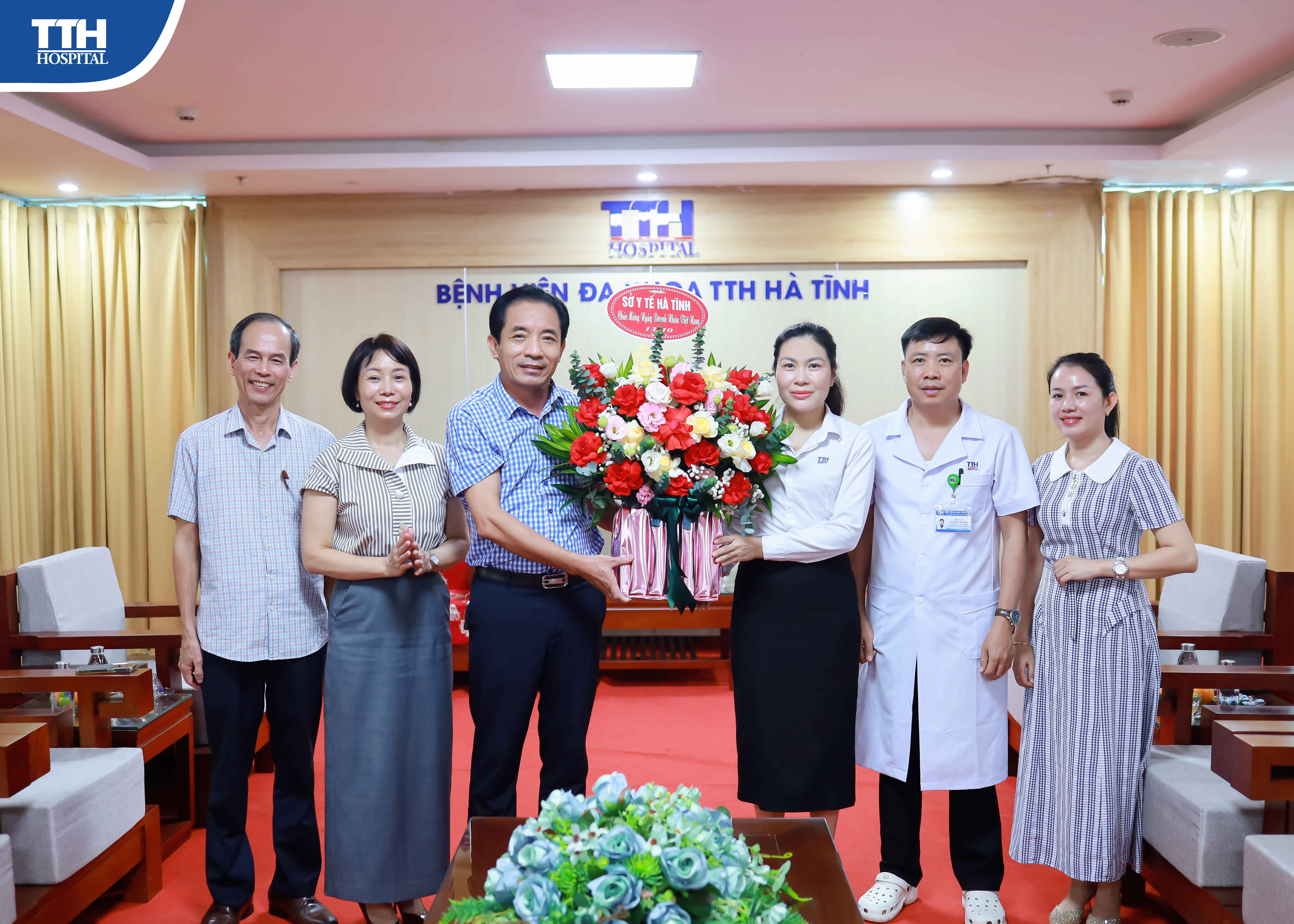BỆNH VIỆN ĐA KHOA TTH HÀ TĨNH TRI ÂN CÁC ĐƠN VỊ, ĐỐI TÁC NHÂN NGÀY DOANH NHÂN VIỆT NAM 13/10